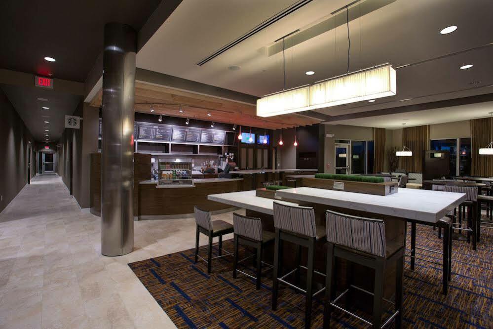 Courtyard By Marriott Starkville Msu At The Mill Conference Center Exterior foto